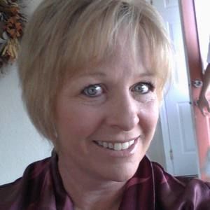 Meet your Posher, Leslie